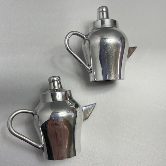 Teapot Salt & Pepper‎ Shakers, Stainless Steel - Picture 4 of 6
